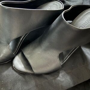 Vince wedges black